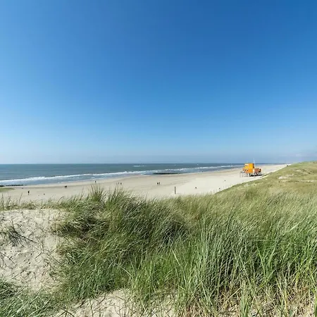 Beachside With Garden *